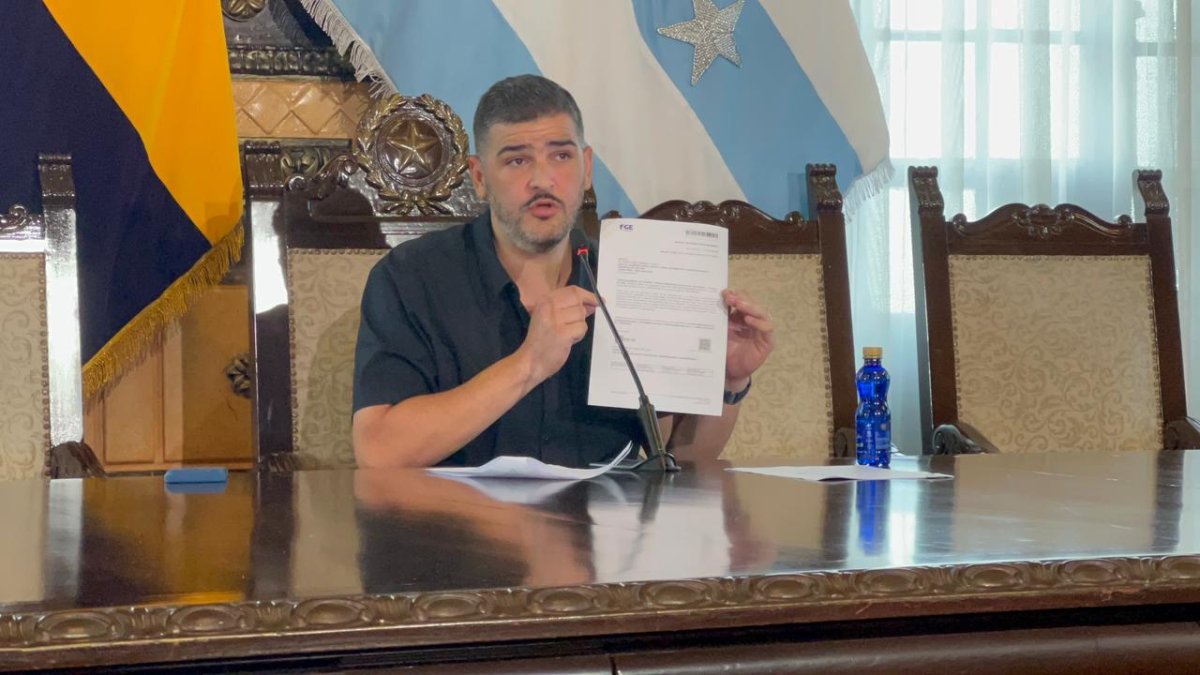 Aquiles Álvarez, alcalde de Guayaquil, denunció el accionar del poder Judicial al liberar al presunto autor de la explosión en el sector de La Bahía.