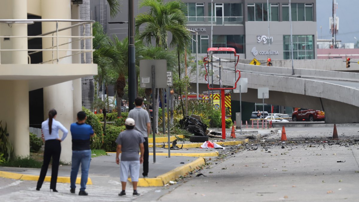 La explosión de uno de los vehículos ocurrió el pasao 15 de octubre en la avenida José Joaquín Orrantia y dejó un fallecido y varios heridos.