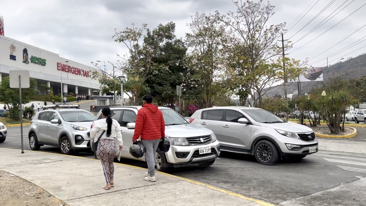 Afiliados del Instituto Ecuatoriano de Seguridad Social se quejan por la falta de turnos en las entidades médicas.