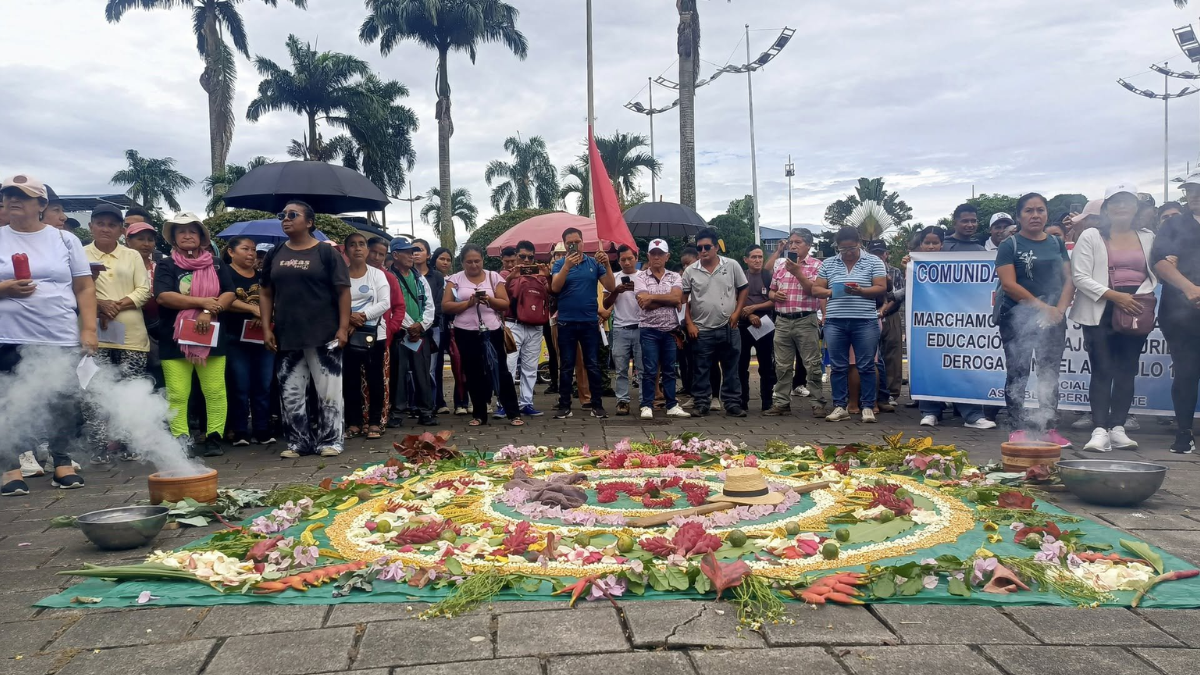 Organizaciones realizan marchas en Sucumbíos y otras zonas del país.