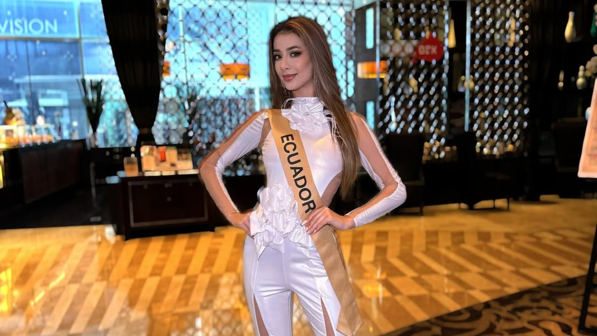 Samantha pasa al top 22.