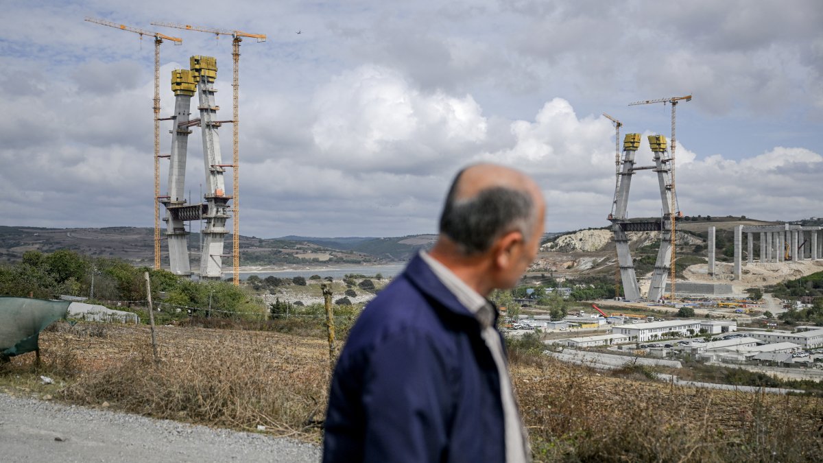 Plan. El proyecto buscaba construir una vía navegable que conecte el mar Negro con el mar de Mármara para aliviar la congestión en el Bósforo.