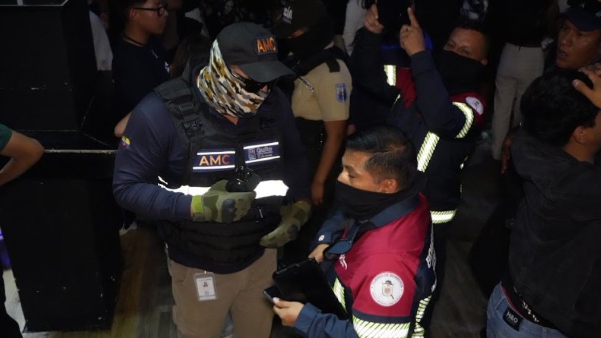 Más de 270 funcionarios de instituciones municipales participaron en los controles en La Mariscal.