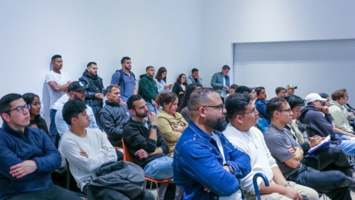En la capacitación participaron colaboradores de establecimientos turísticos de Cumbayá y personal del Ministerio de la Producción e Interior.