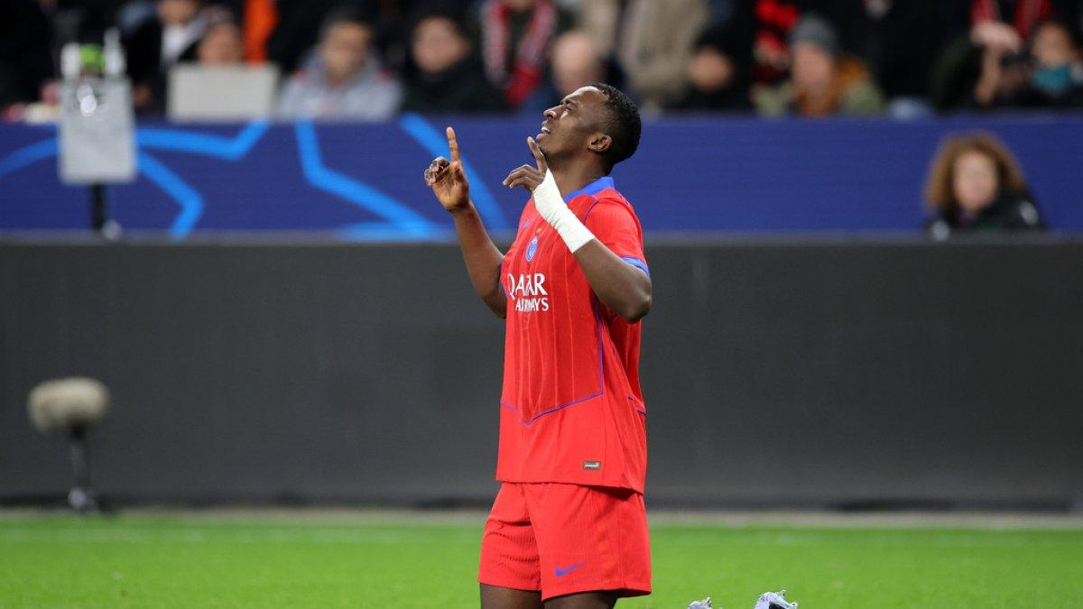 El ecuatoriano Willian Pacho luego de anotar y emocionar al PSG en Champions.