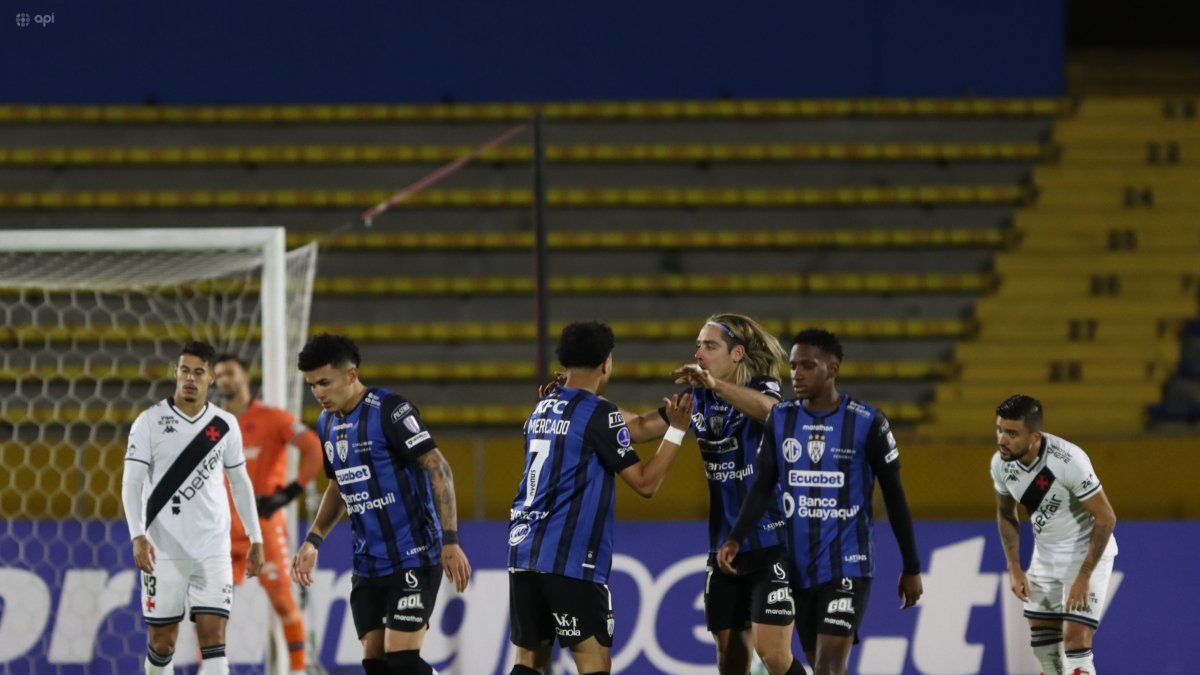 Independiente del Valle recibe a Atlético Mineiro en el estadio Banco Guayaquil.