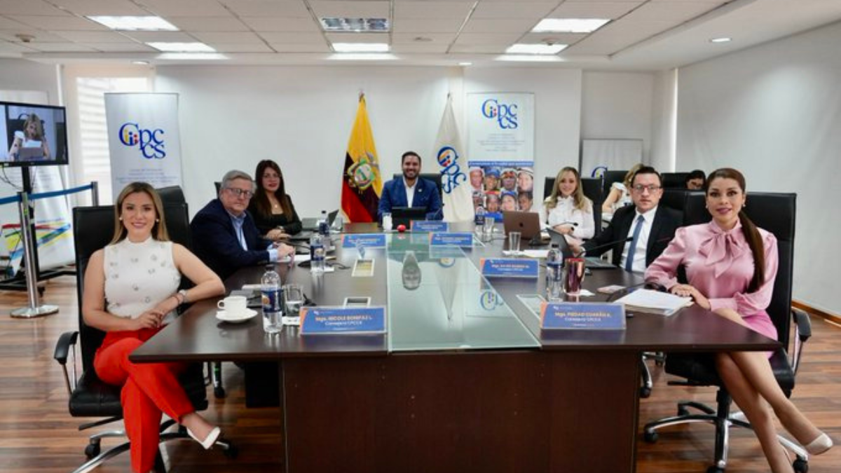 El Pleno del CPCCS es presidido por Andrés Fantoni.