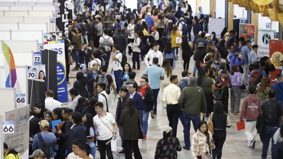 En ediciones anteriores han llegado más de 10.000 personas a las ferias de empleo.
