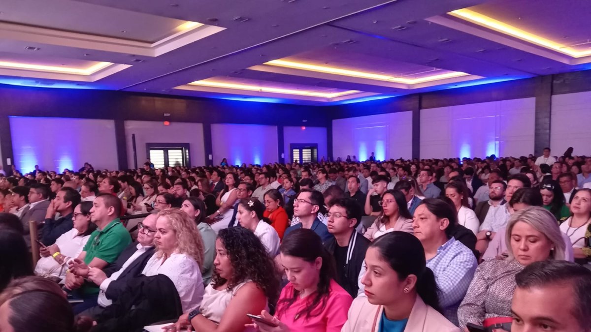 El evento se desarrolla en el Centro de Convenciones de Guayaquil este martes 28 de octubre de 2025.