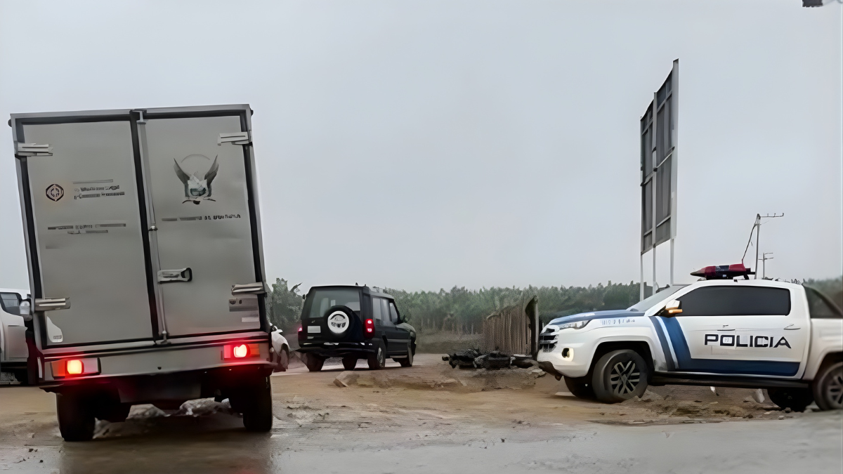 Policía y Dinased recogen indicios en los distintos puntos de hallazgo en Machala.