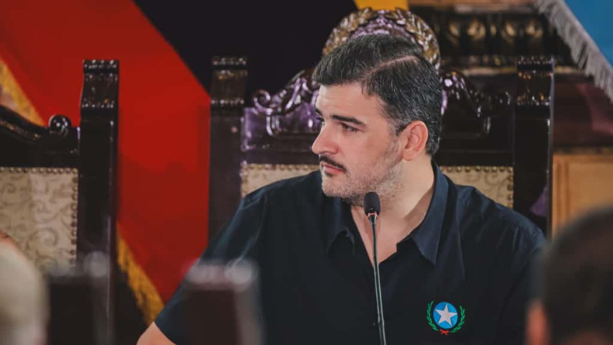 Aquiles Álvarez mostró su descontento a las transacciones con bonos del Estado.