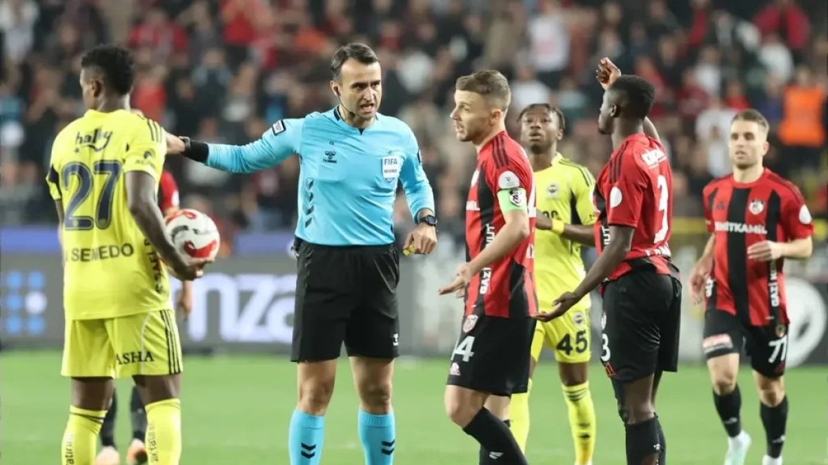 Más de un centenar de árbitros fueron sancionados por realizar apuestas deportivas.