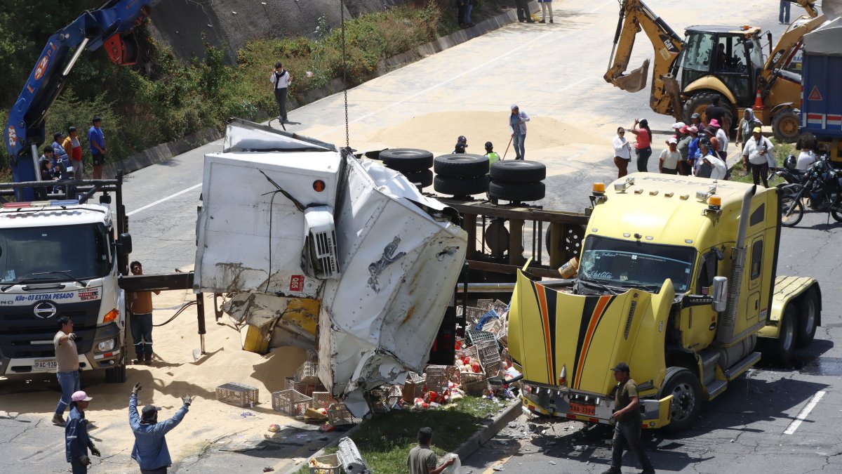 Un siniestro de tránsito que involucró vehículos pesados y livianos se registró en la Ruta Viva la mañana del 30 de octubre de 2025.
