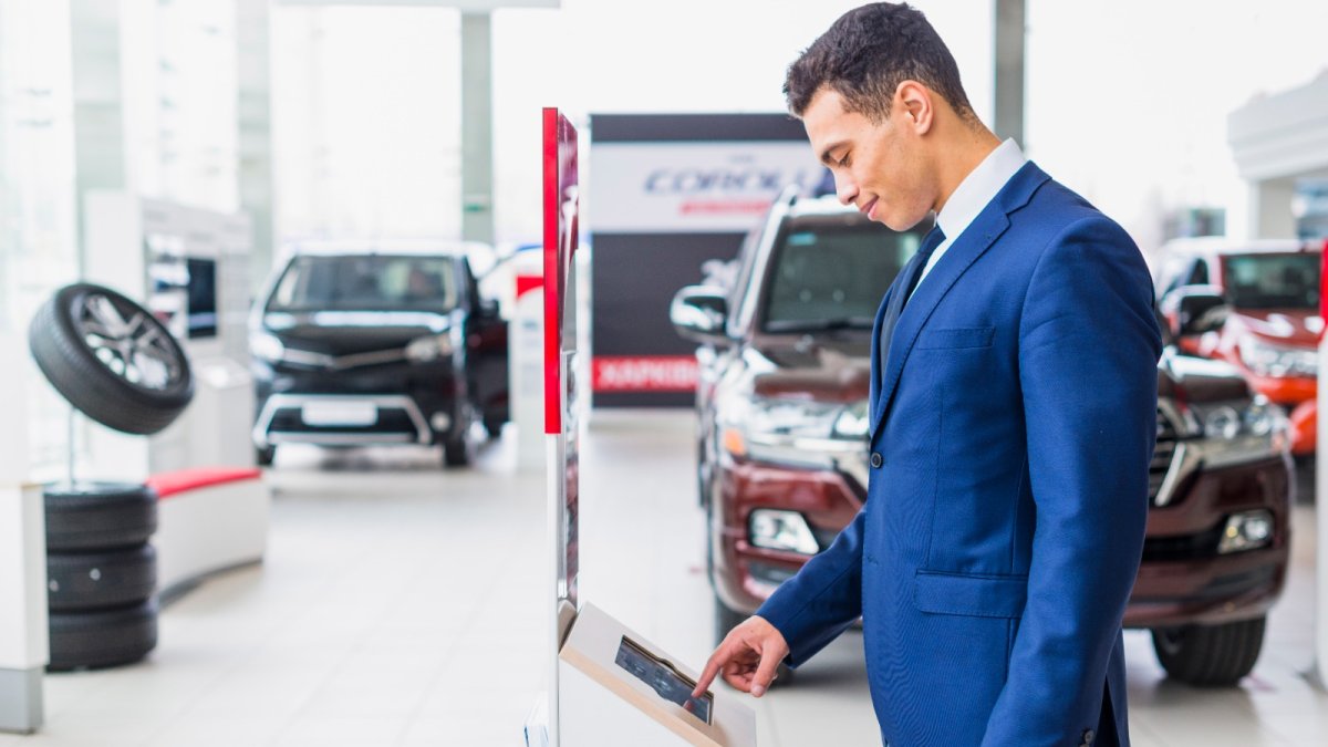 Empresarios de la línea automotriz apuntan a fortalecer el comercio electrónico.