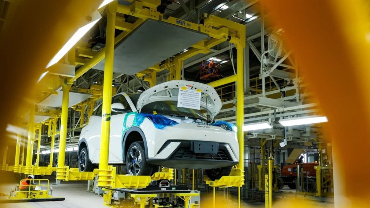 La automatización de su mercado automotriz es uno de los objetivos asiáticos.