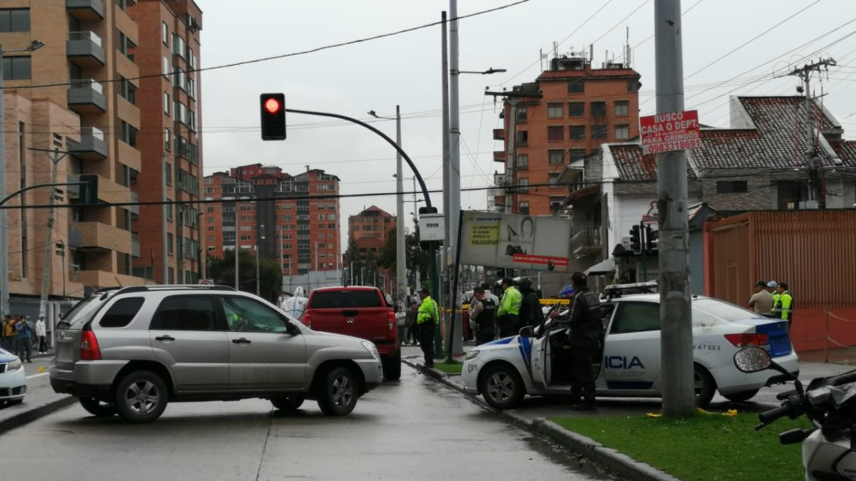 Dos jóvenes de 18 y 27 años fueron asesinados en un ataque con arma de fuego en zona comercial de Cuenca.