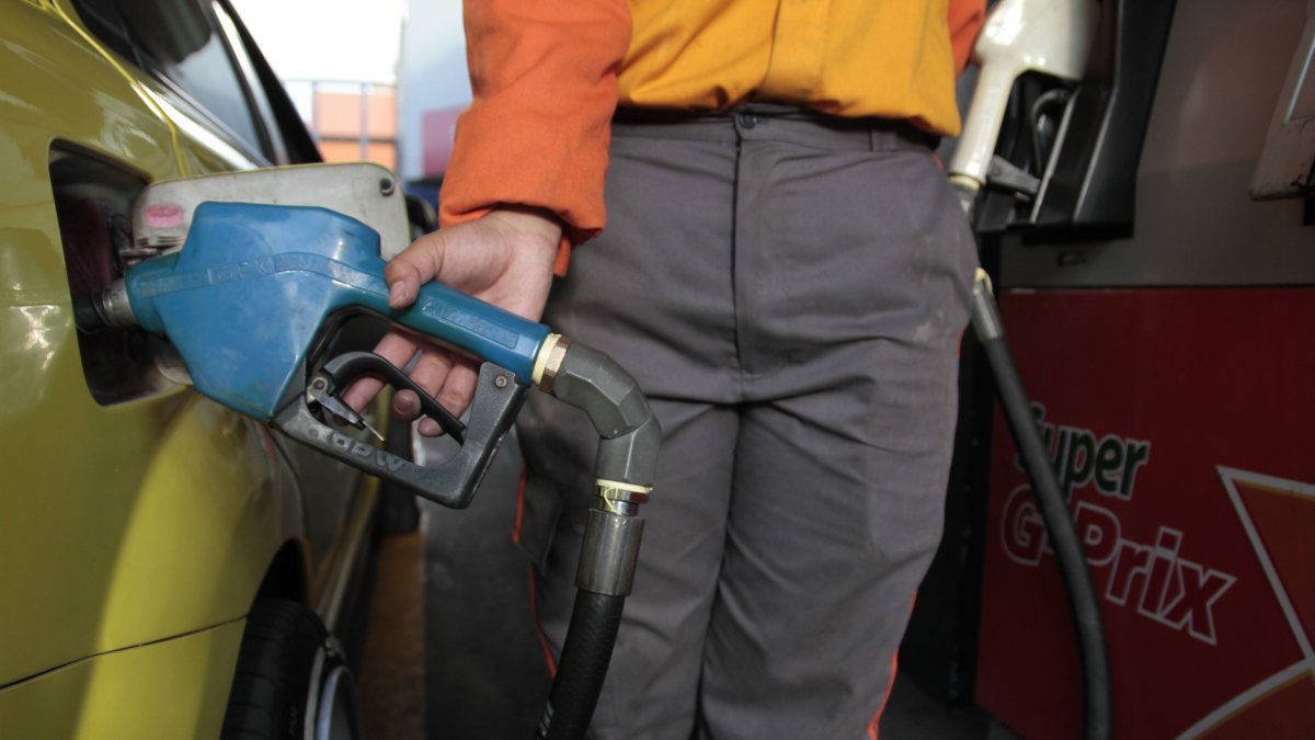 El cálculo de tarifas del transporte genera debate técnico y político en Ecuador.