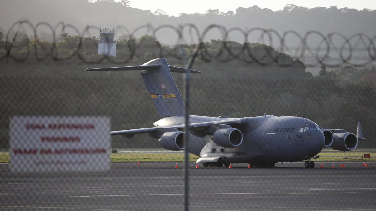 Fotografía de un Boeing C-17A de la Fuerza Aérea estadounidense, estacionado en el Aeropuerto Internacional de Panamá Pacífico, en Ciudad de Panamá (Panamá).