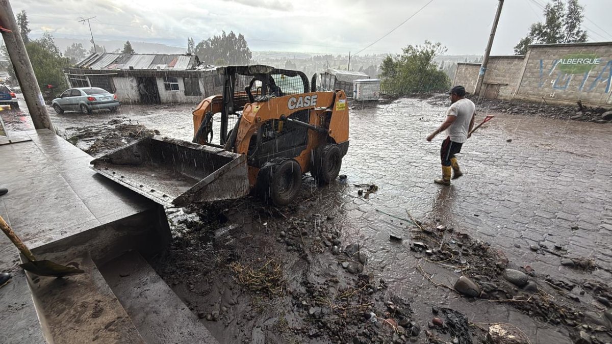 El Coordinador zonal de la Secretaria de Gestión de Riesgos pide mantenerse alerta por las lluvias.