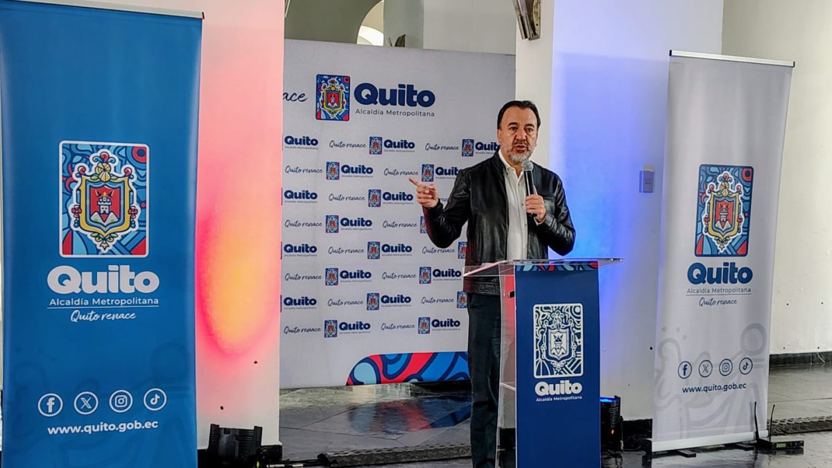 Pabel Muñoz durante un encuentro con medios de comunicación este 11 de noviembre de 2025.