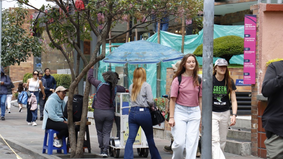 Cierres. La suspensión de la av. Rep. de El Salvador afectó a residentes y clientes.