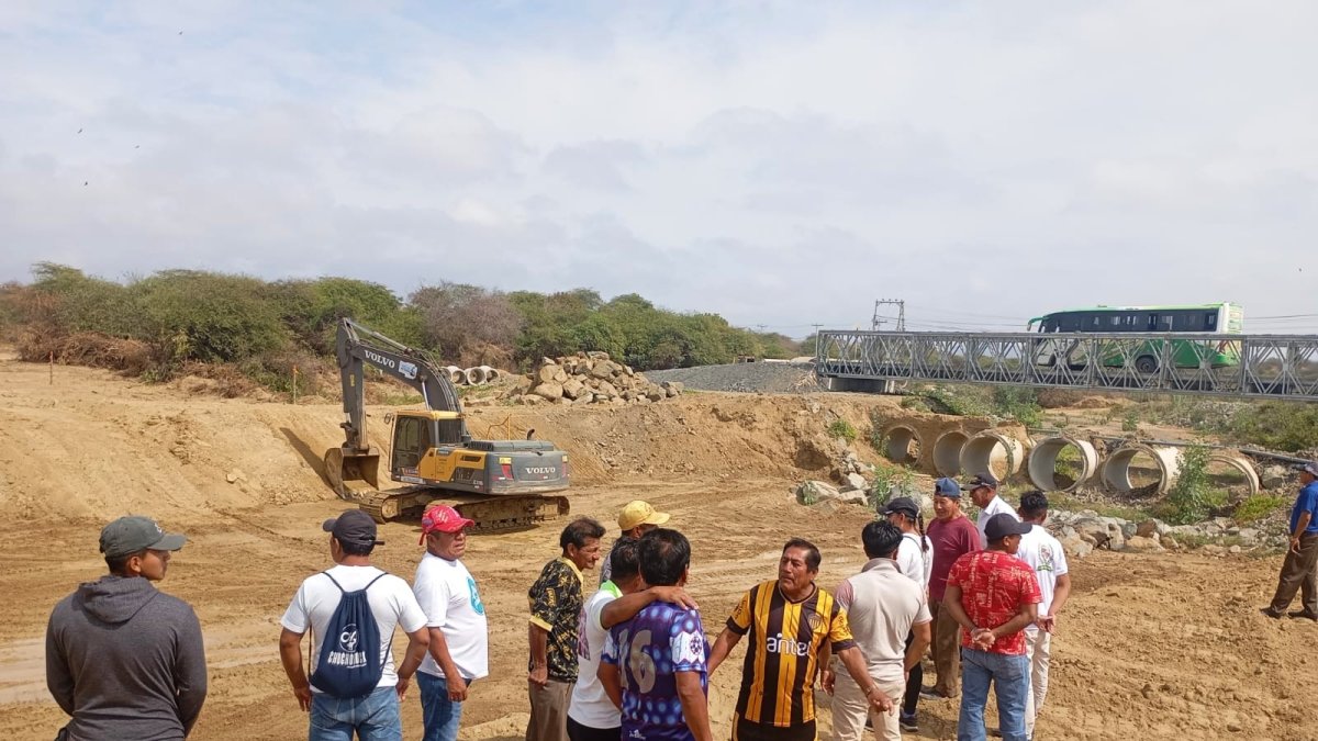 La nueva vía que unirá Engabao y Puerto Engabao tendrá cuatro kilómetros y dos puentes.