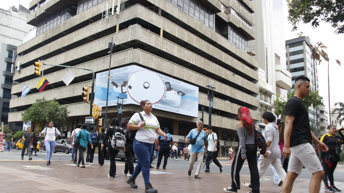 Diferencias. Cada ciudadano tiene una percepción distinta de la ciudad y acorde al sector de donde proviene. La mayoría coincide en que Guayaquil es motivo de orgullo e identidad.