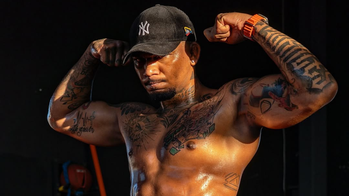 Michael Morales gana la pelea contra Sean Brady.