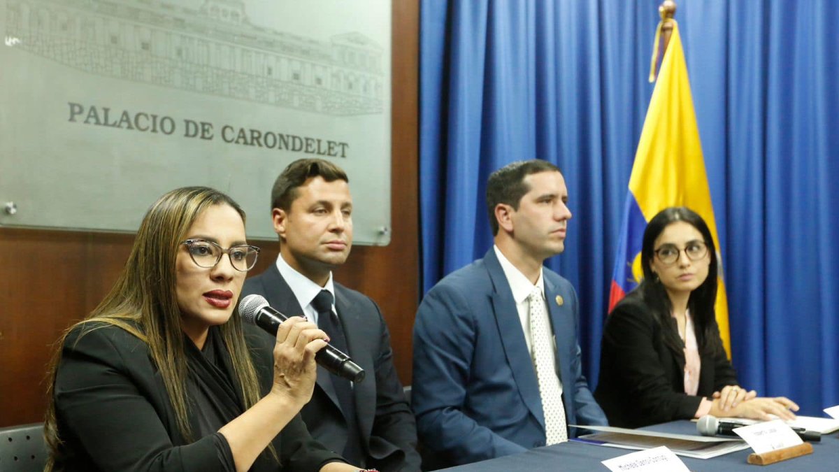 Zaida Rovira, Roberto Luque, Alegría Crespo y otras autoridades rompieron el silencio electoral.