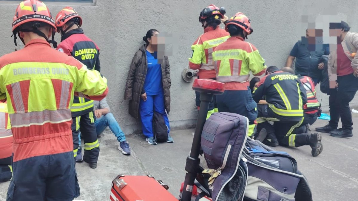 Ocho heridos dejó un accidente en el sector La Rumiñahui, norte de Quito, en la tarde de este domingo de votaciones.