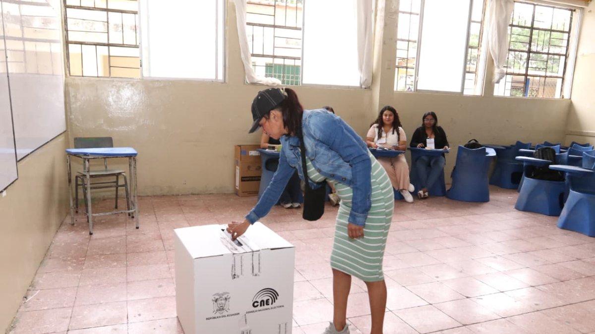 Guayaquil le dijo SÍ a la reducción de asambleístas.