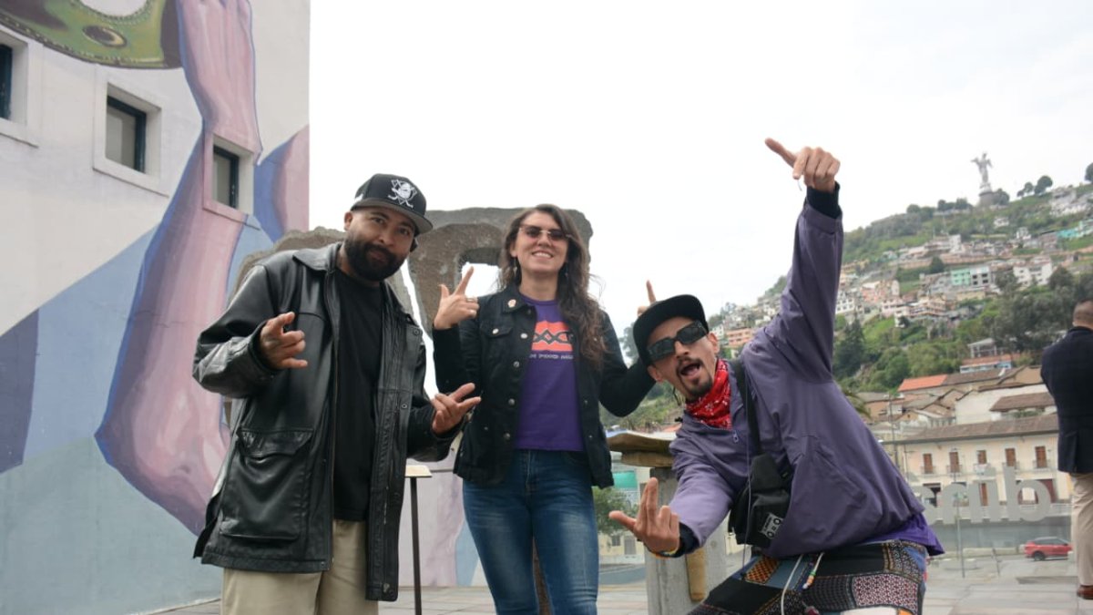 a Iván Pino y los Nosotros, agrupación que fusiona rap, cumbia y electrónica ya está lista para su presentación en el QuitoFest 2025.