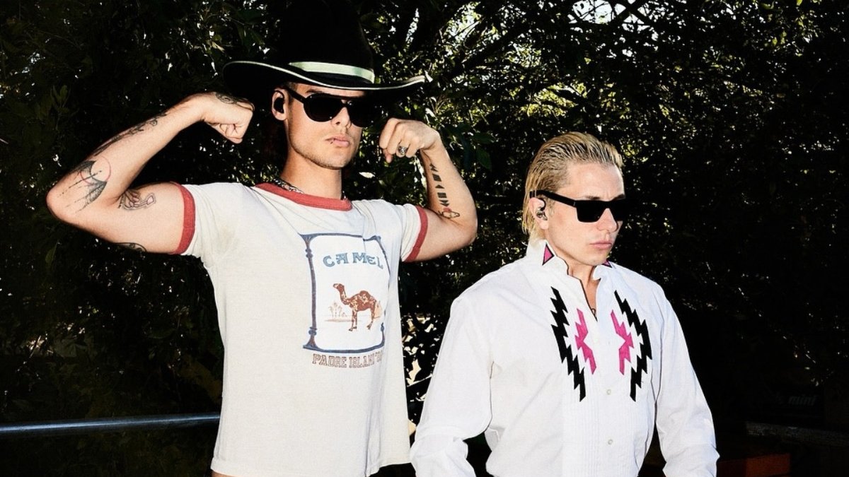 Ca7riel y Paco Amoroso, responsables del altercado en el vuelo hacia Estados Unidos.