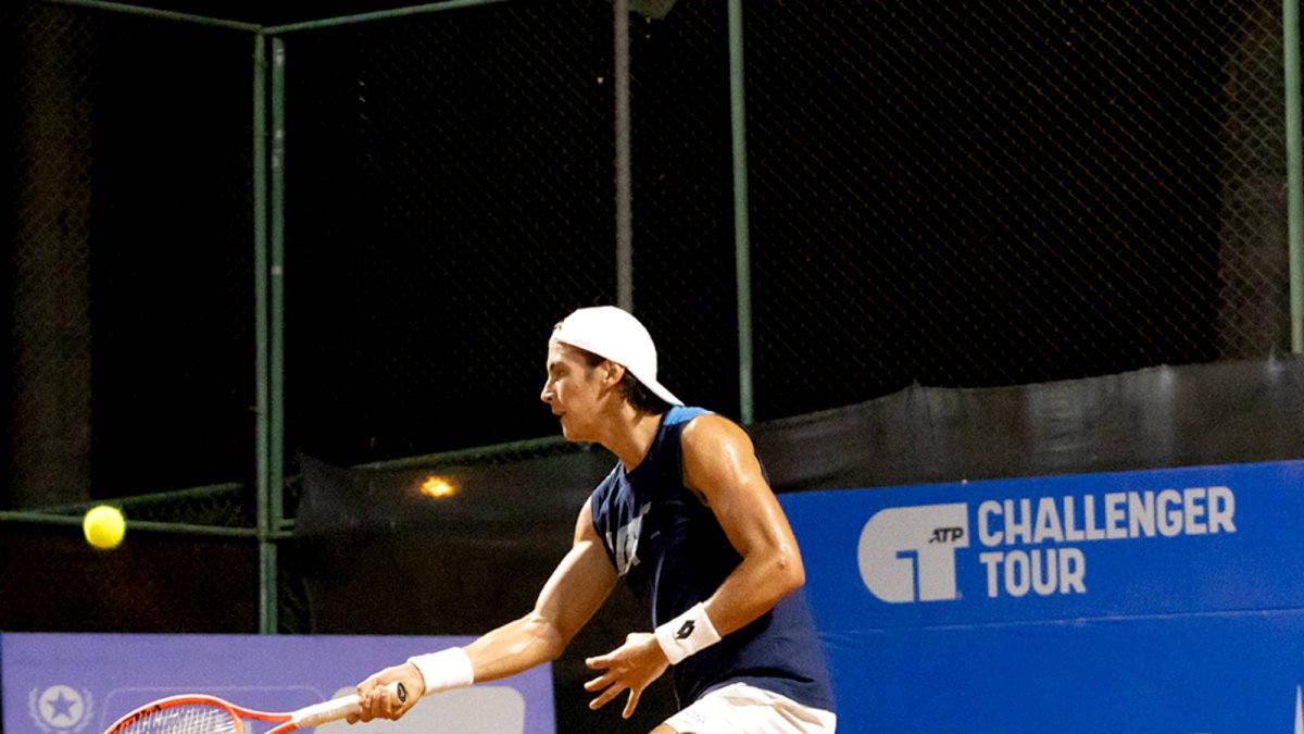 Álvaro Guillén es una de las principales cartas ecuatorianas en singles.