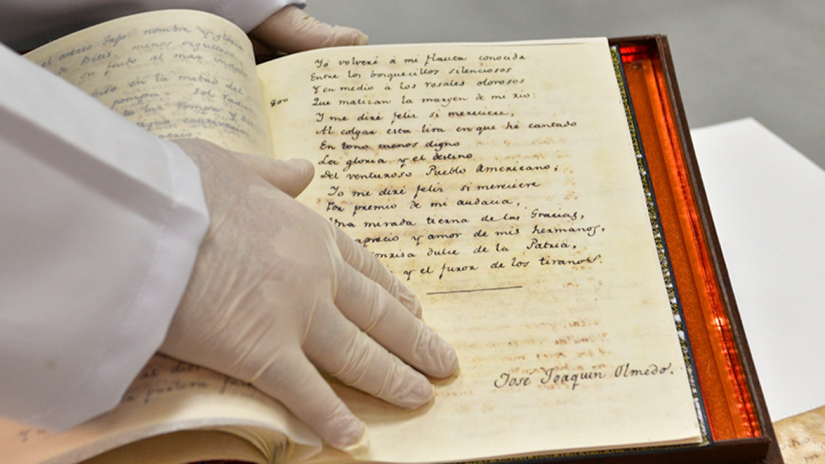 El manuscrito Victoria de Junín, Canto a Bolívar, está custodiado en la Biblioteca Municipal de Guayaquil.
