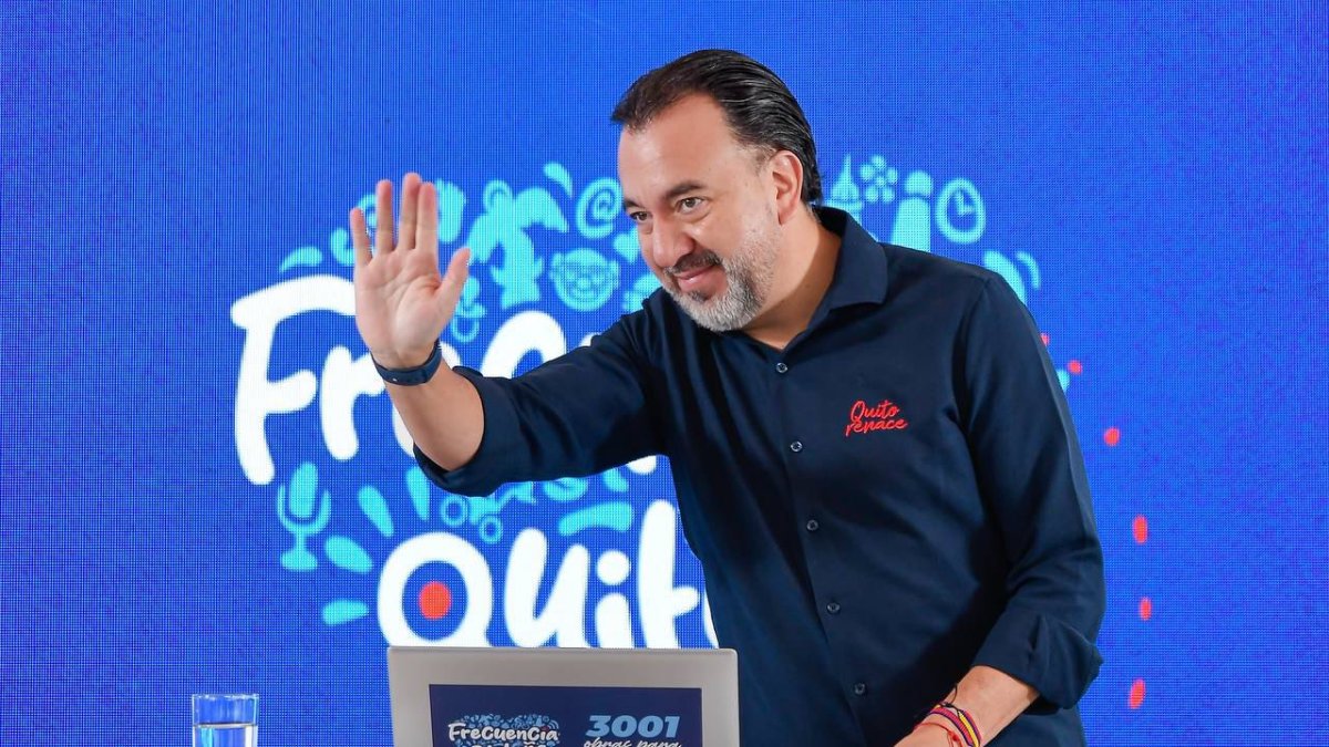 Referencia. El alcalde Pabel Muñoz responde críticas por la compra de 33 camionetas y detalla su uso