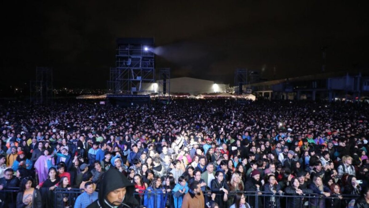 El Quitofest 2025 reunirá a miles de asistentes en el Parque Bicentenario durante sus tres días de música.