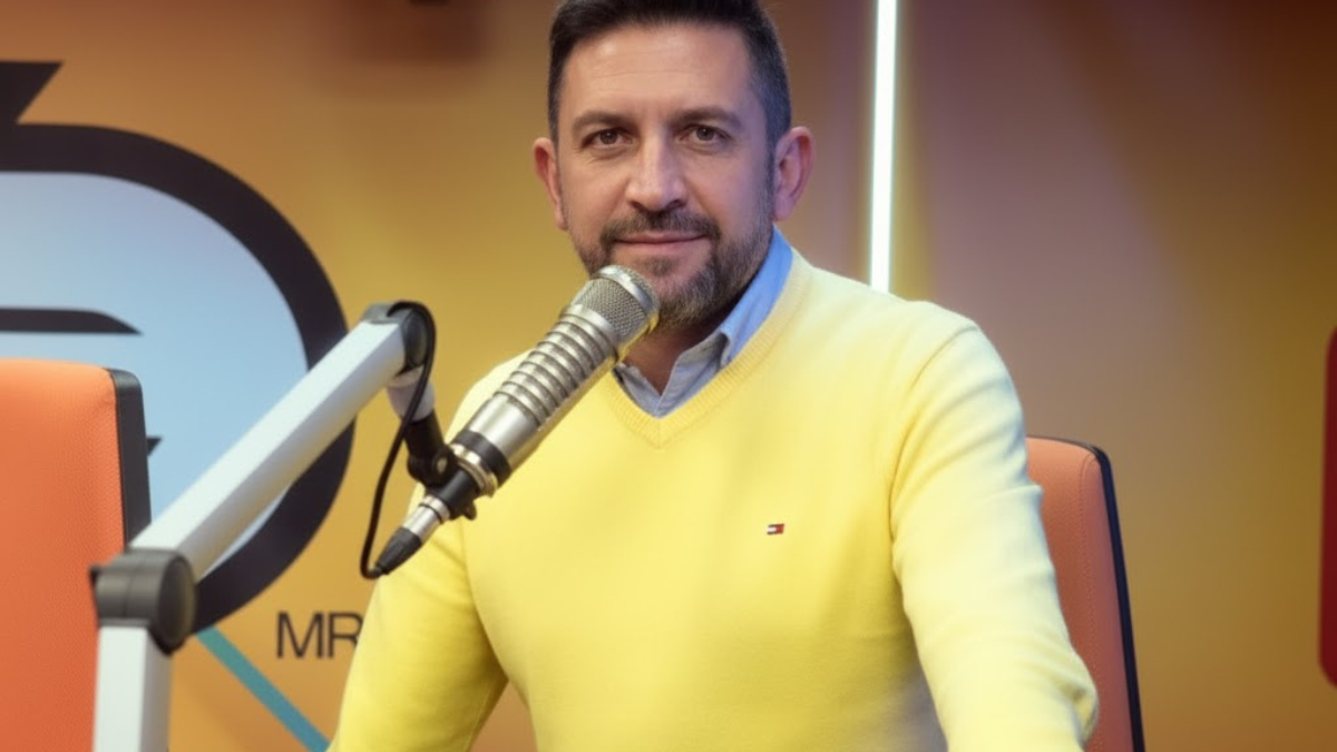 Álvaro Rosero, quien se desempeñaba como director de Radio EXA, es el nuevo ministro de Gobierno.