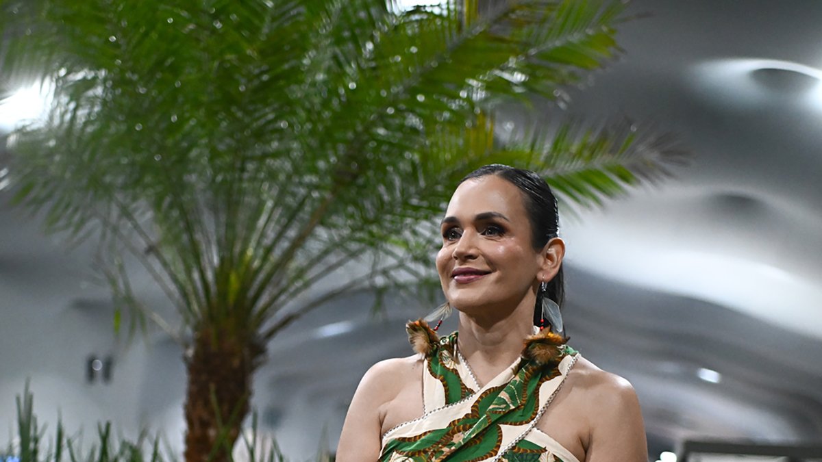 La ministra de Ambiente y Energía de Ecuador, Inés Manzano, posa durante una entrevista con EFE este lunes.