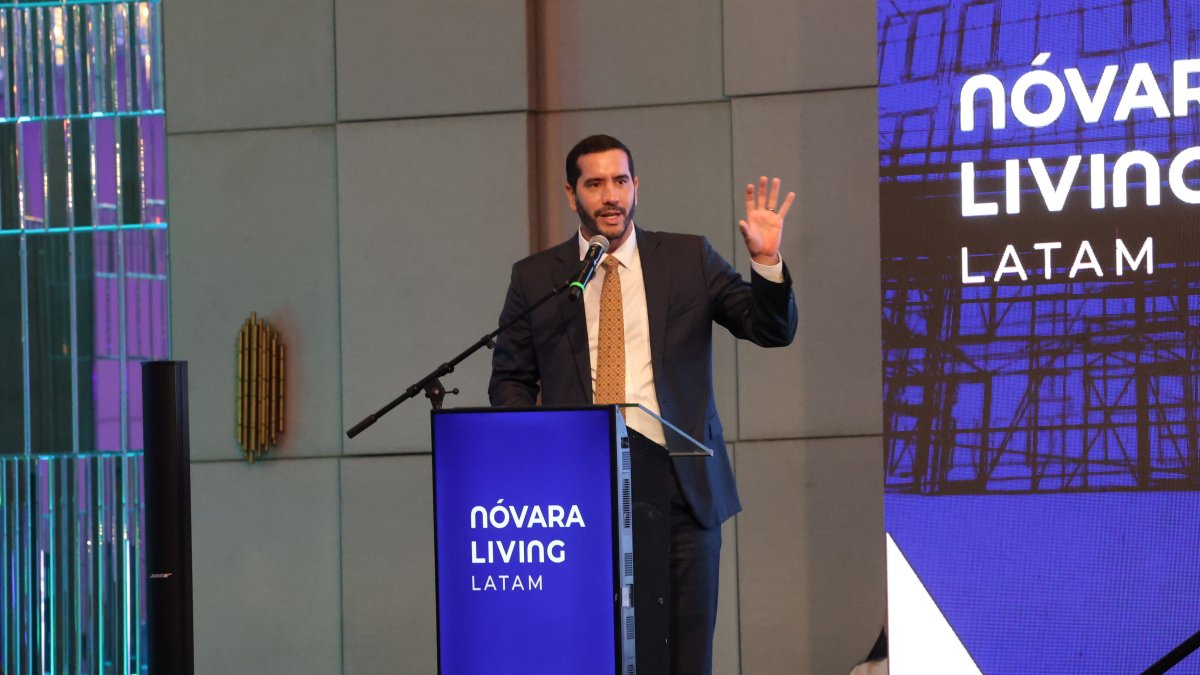 El ministro de Infraestructura y Transporte, Roberto Luque, participó en la inauguración del congreso Nóvara Living Latam 2025, en Guayaquil, en el hotel Hilton Colón.