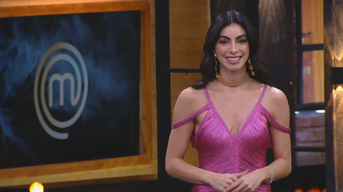 Virginia Limongi se vio como pez en el agua en el estreno de la tercera temporada de MasterChef Celebrity Ecuador.