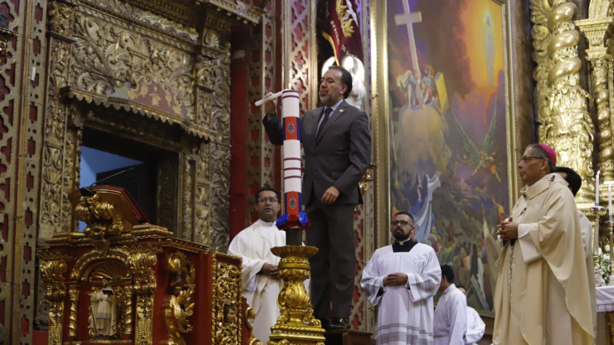 Con la ceremonia eclesiástica el Te Deum, en la Iglesia de nuestra señora de la Merced, en el centro Histórico da inicio las fiestas por los 491 años de fundación de la Carita de Dios Quito.