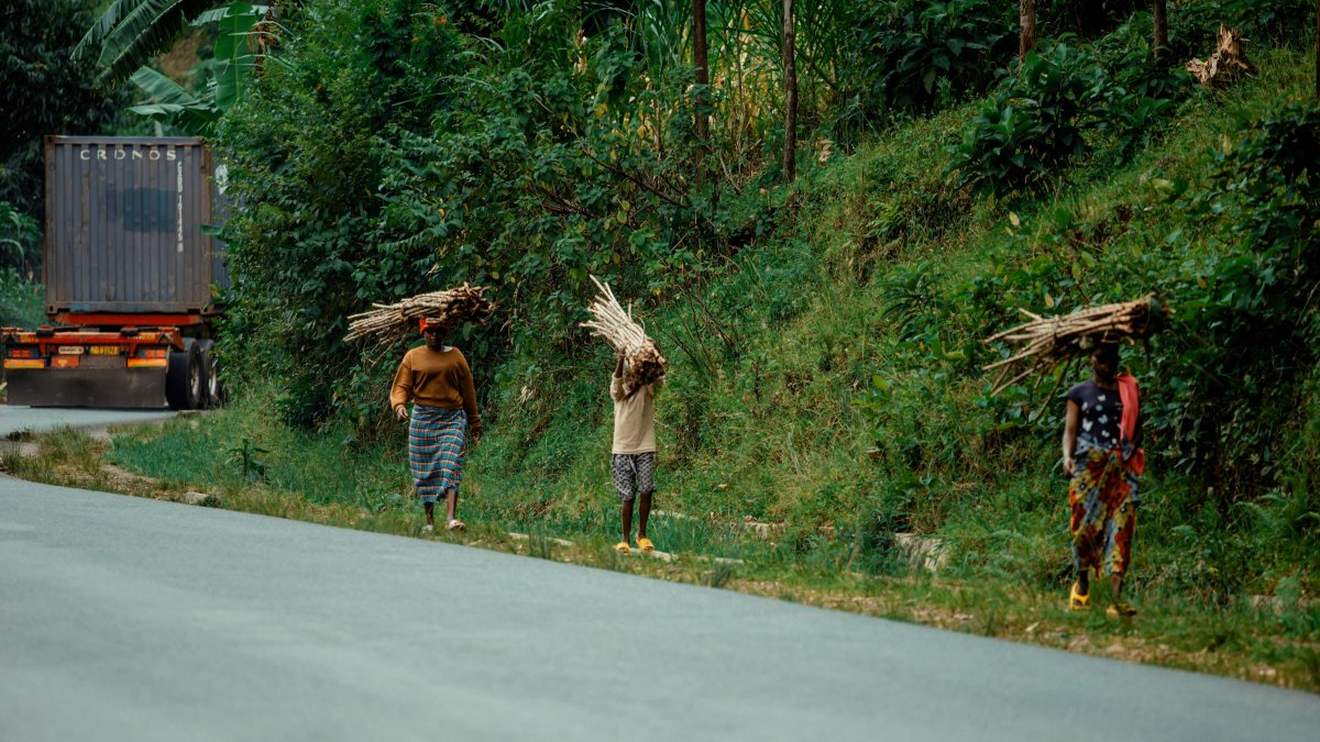 Referencial. La Embajada de Estados Unidos en Ecuador emitió una advertencia sobre videos virales en TikTok que muestran supuestos cruces “seguros”.