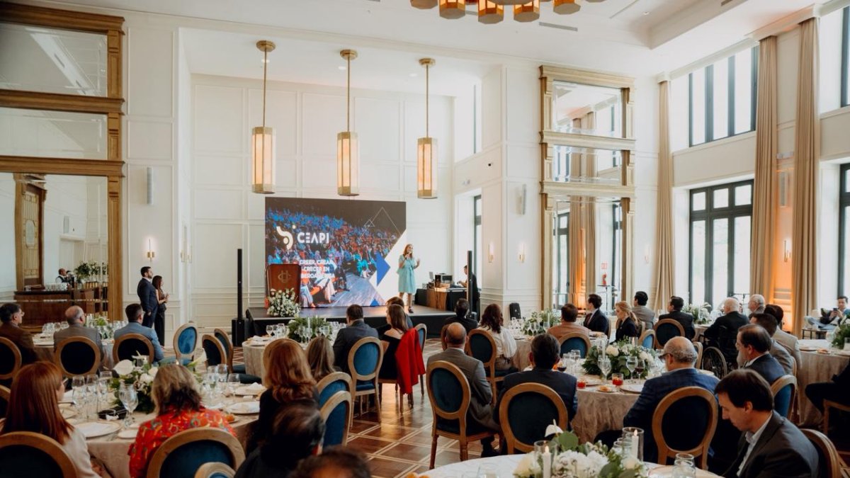 CEAPI presenta el estudio Evolución reciente de las inversiones españolas en América Latina.