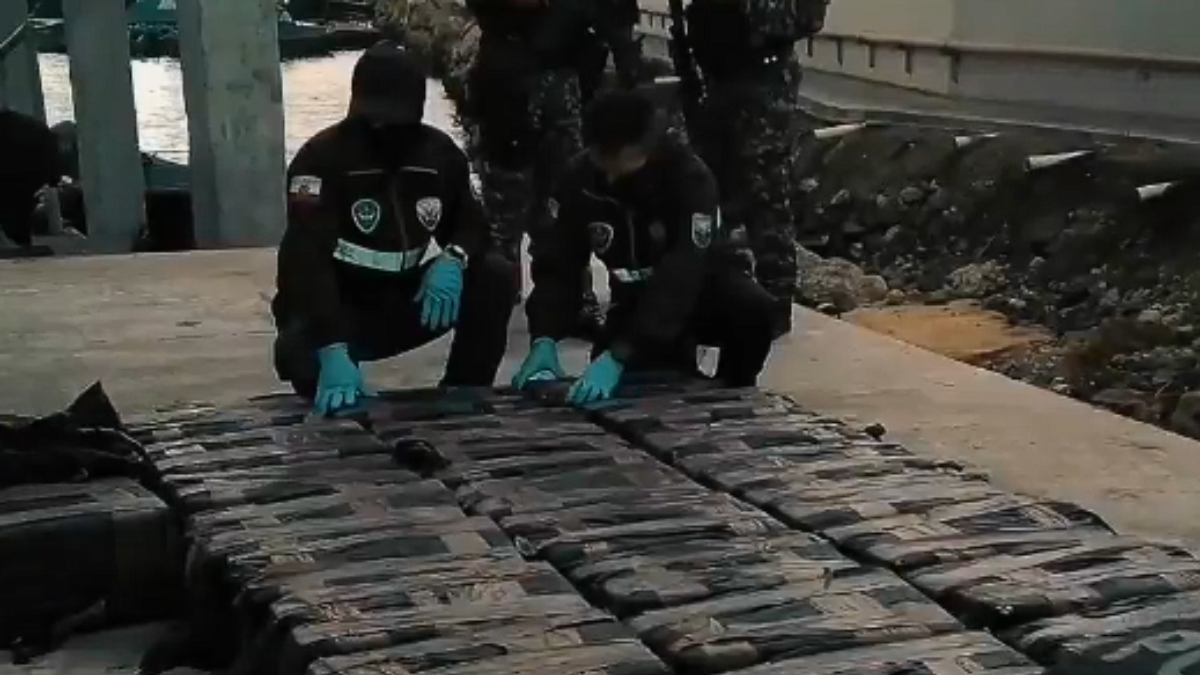 En el operativo policial se incautó más de media tonelada de sustancias sujetas a fiscalización en Esmeraldas.