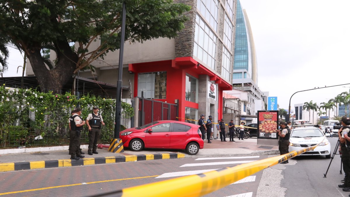 Dos personas fueron asesinadas el sábado 22 de noviembre, cerca de un centro comercial