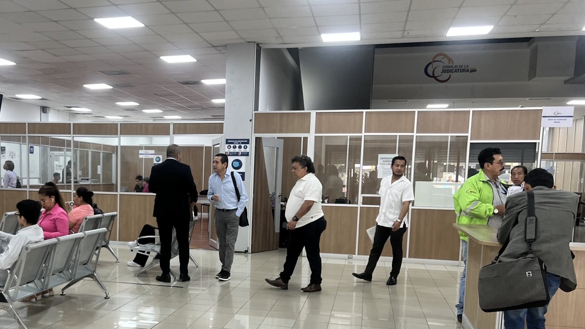 Para los expertos en justicia, el Estado debería mejorar la infraestructura del sistema judicial.