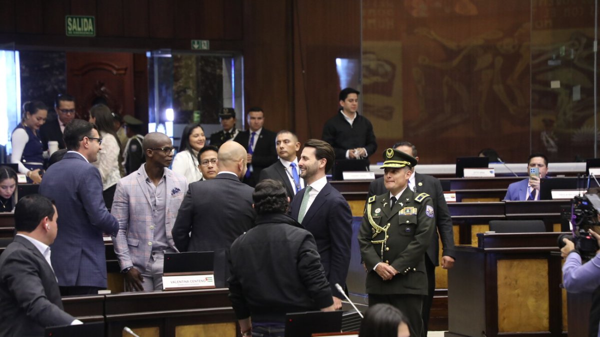 El correísmo tenía previsto reunirse con el presidente de la Asamblea Niels Olsen este 25 de noviembre de 2025.