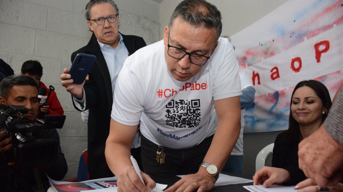 Firmas para la revocatoria del Alcalde de Quito serán devueltas a Néstor Marroquin.