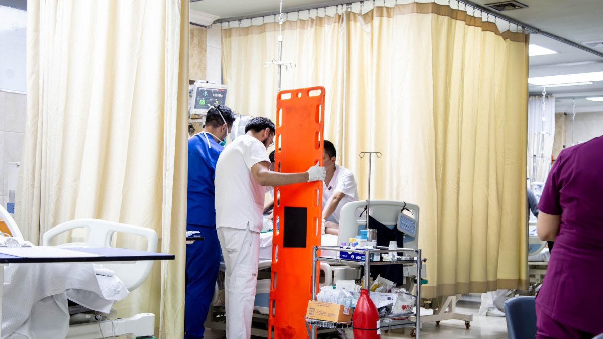 La deuda del Gobierno con los prestadores externos de salud, a través del IESS, supera los $1.300 millones hasta noviembre de 2025.